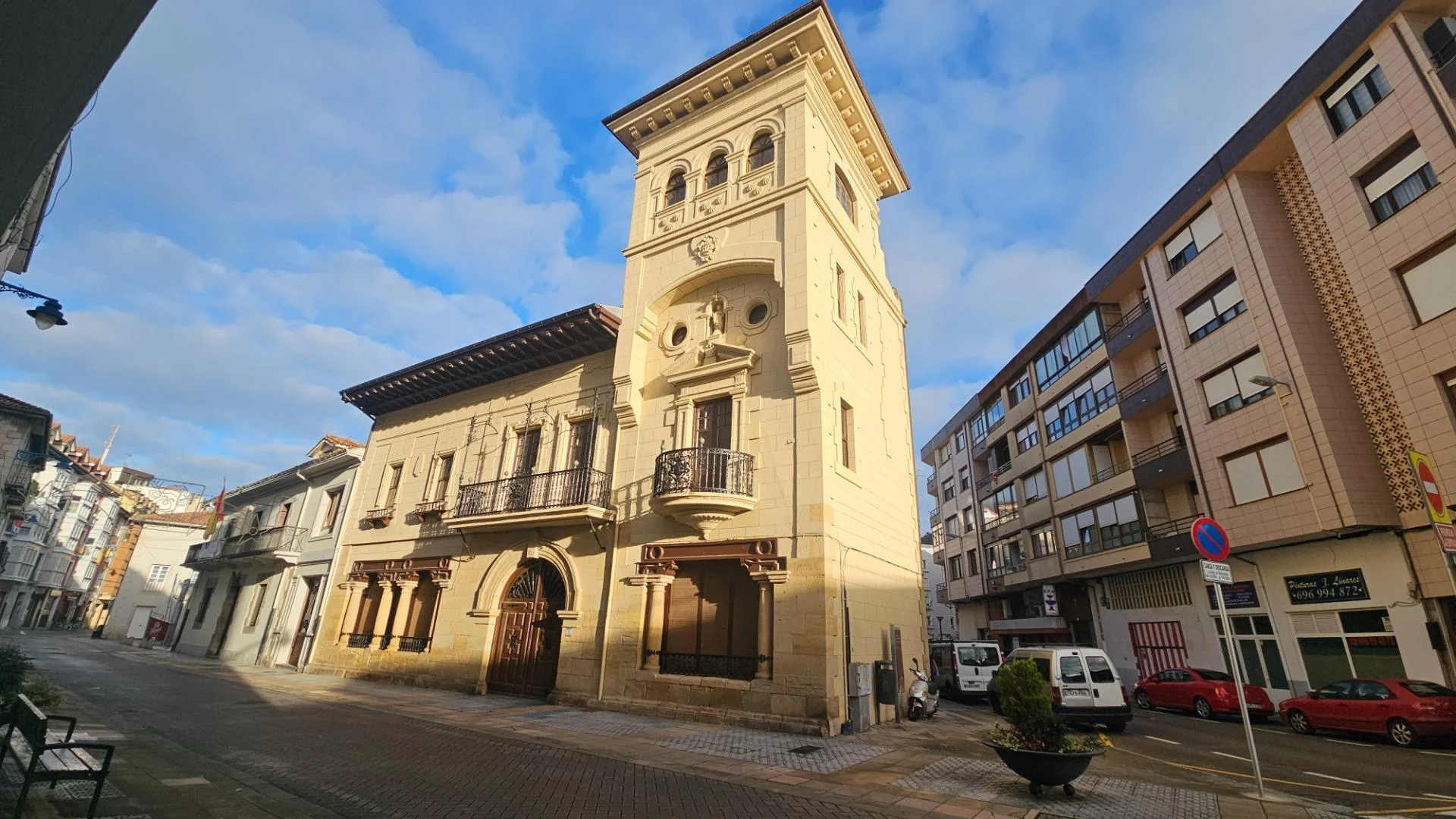 Historic palace flat with five bedrooms