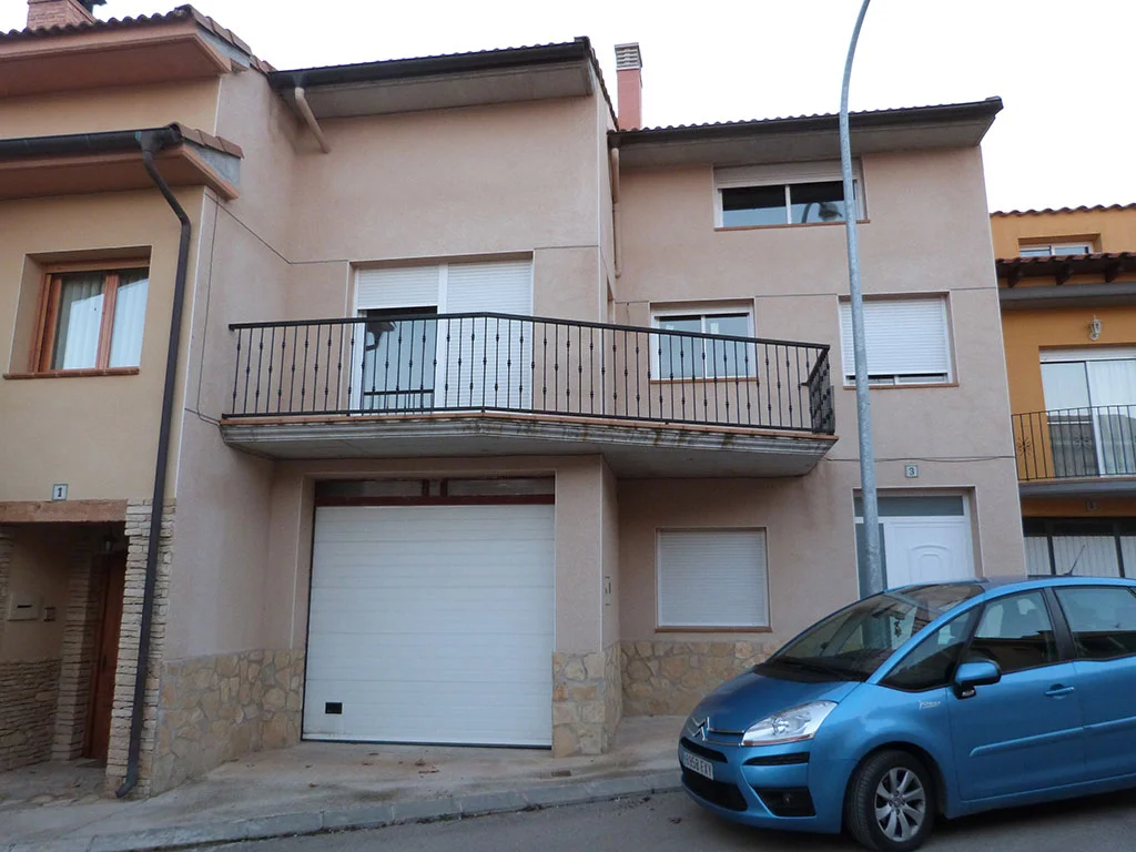 Three-storey house with seven bedrooms