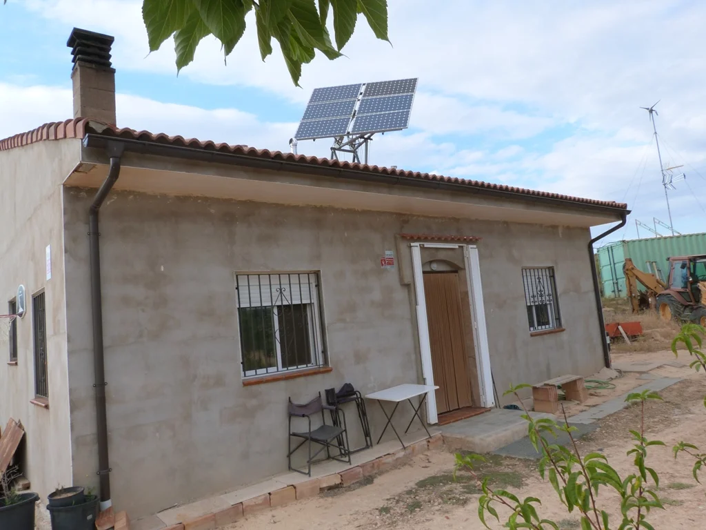 Finca de olivos con retiro rural