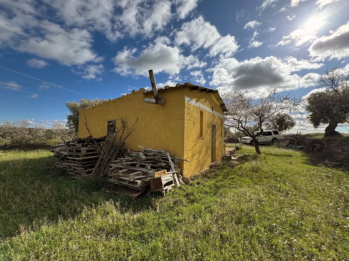 Finca rústica con almacén de 72 m²