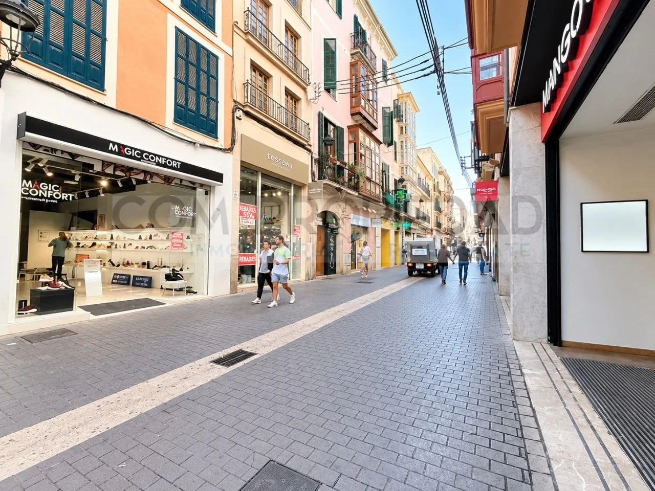 Four-floor building in Palma old town