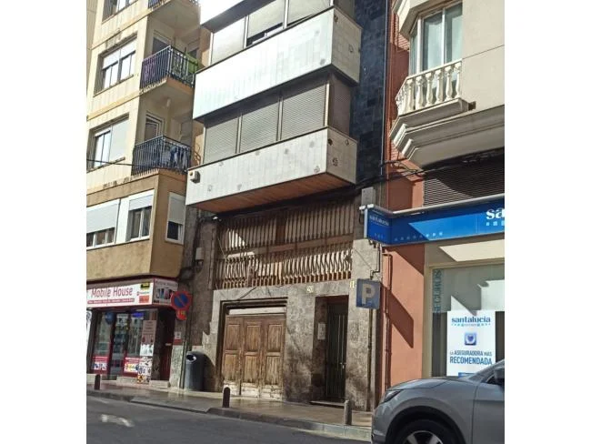 Central Vinaròs commercial premises, 242 m²