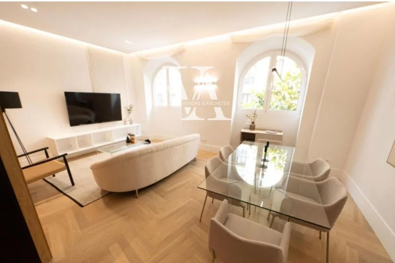 Piso en Goya con tres suites