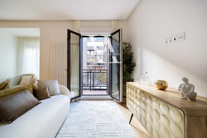 Piso reformado en Salamanca, 95 m², terraza