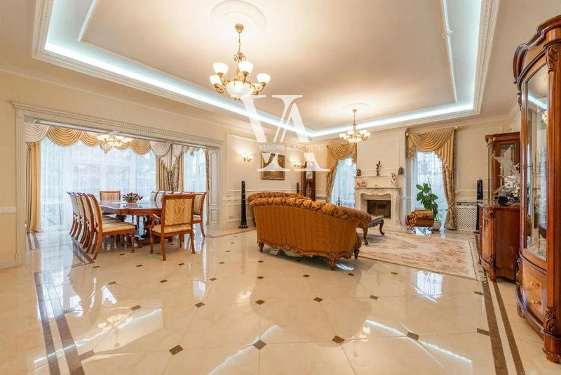 Piso de 260 m² en Salamanca, cuatro dormitorios