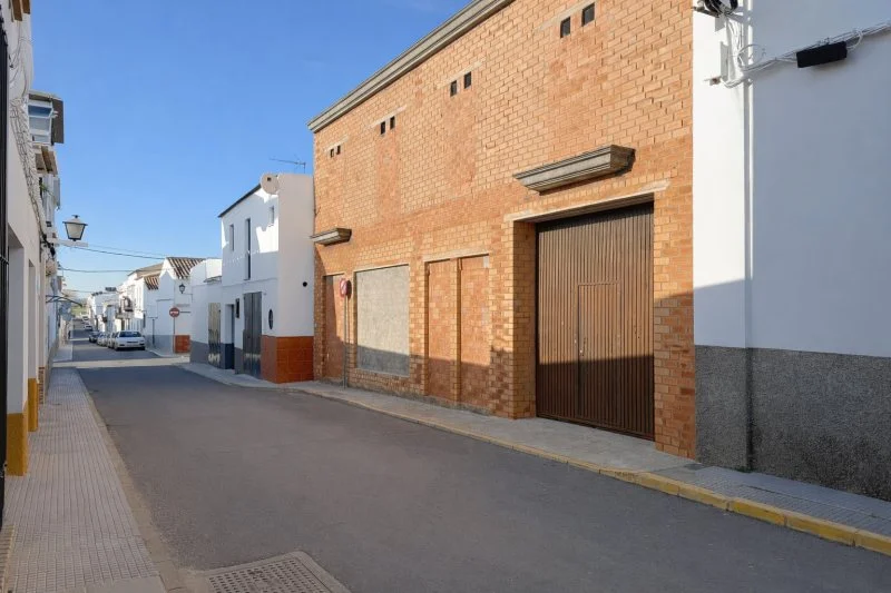 205 m² detached property with expansion potential