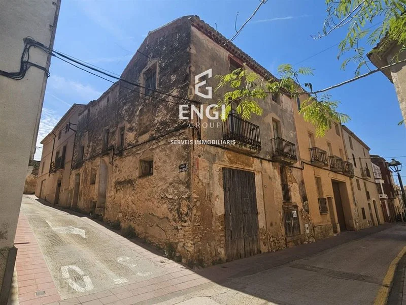 Renovation house in Masllorenç, 358 m²