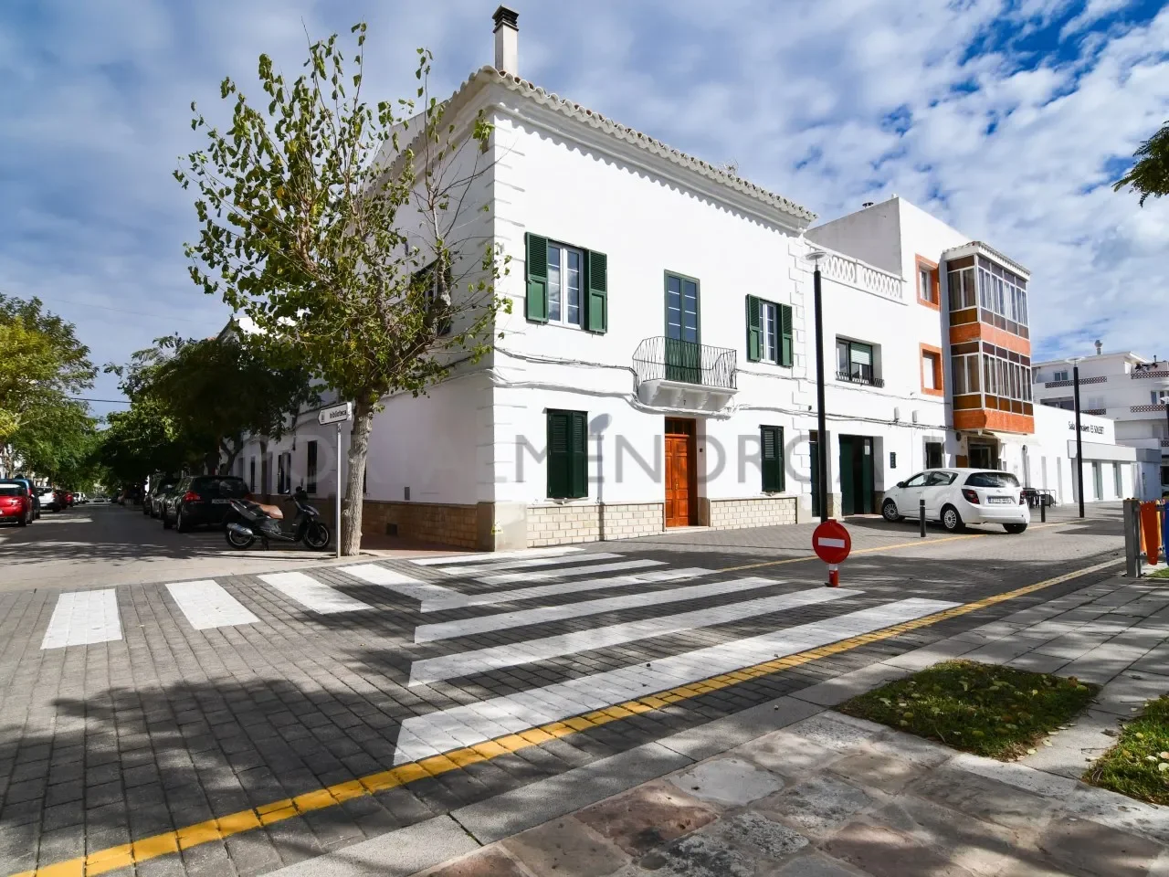Central Es Castell house, six bedrooms