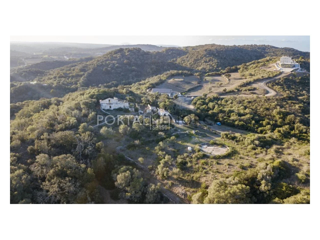 Gran finca rústica para reformar