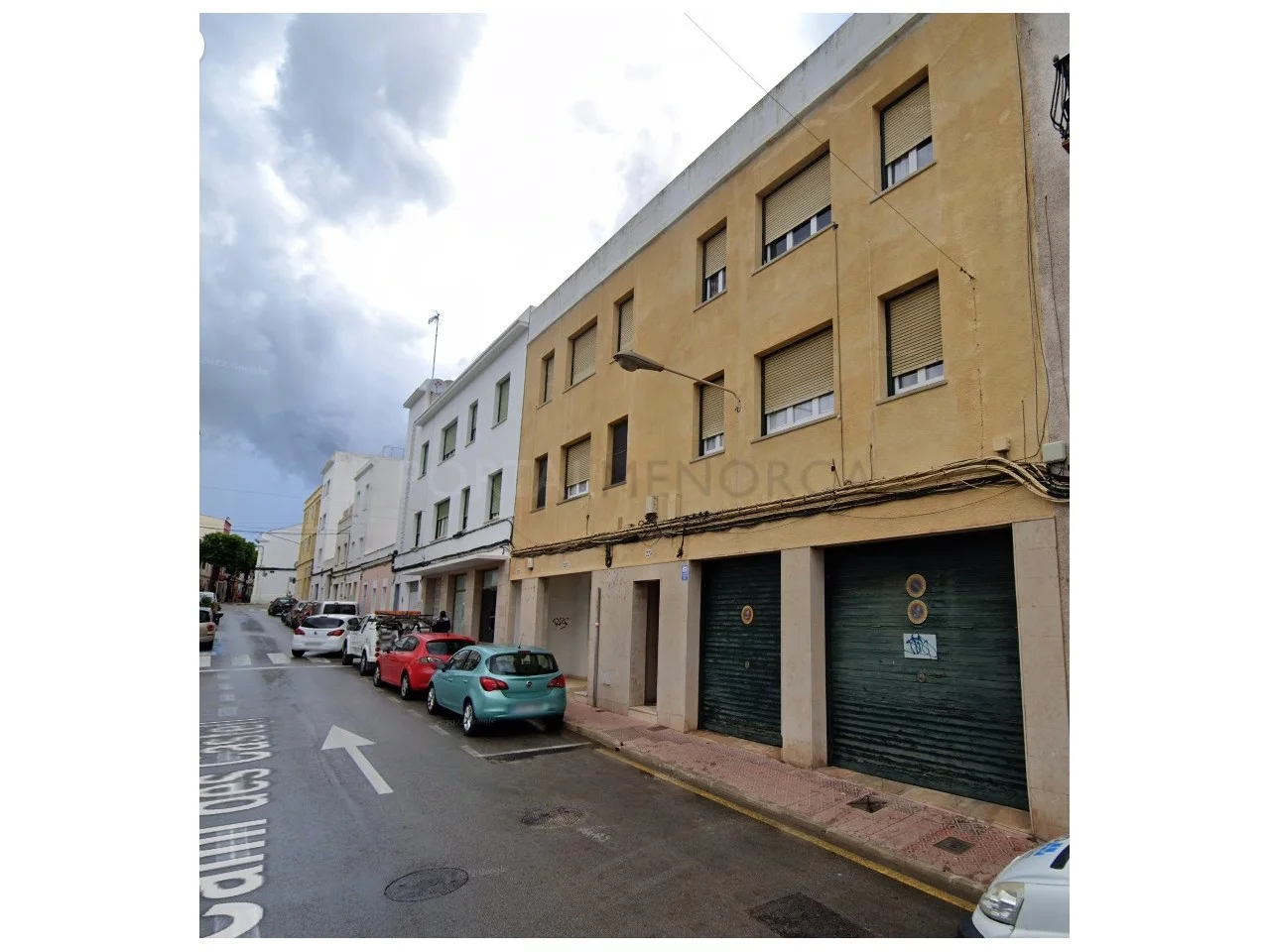 Commercial premises with garage, 724 m²