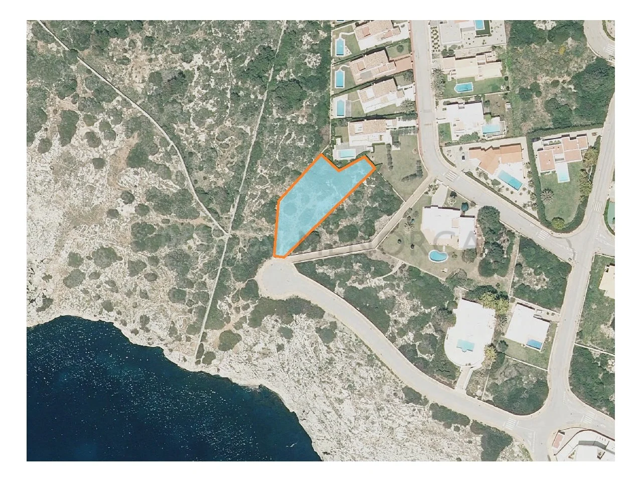 Seafront Binidalí plot, 310 m² buildability