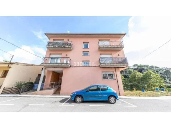 Plaza de parking de 12 m² en Sant Martí