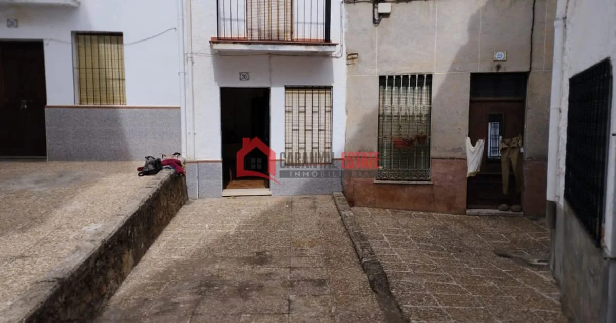 Townhouse renovation project in Fuencaliente