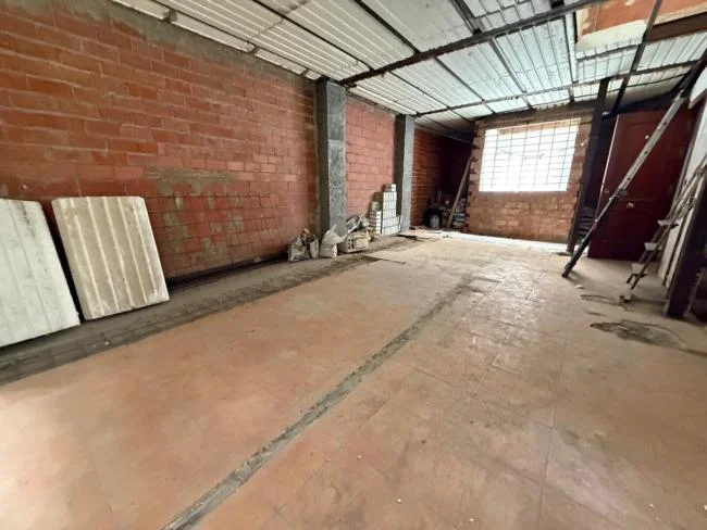 Renovation townhouse in Favara, 4 bedrooms