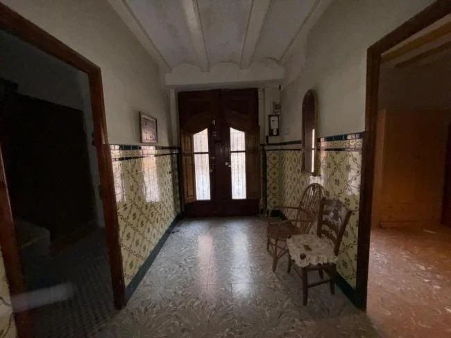 Campanar townhouse ground floor, 240 m²