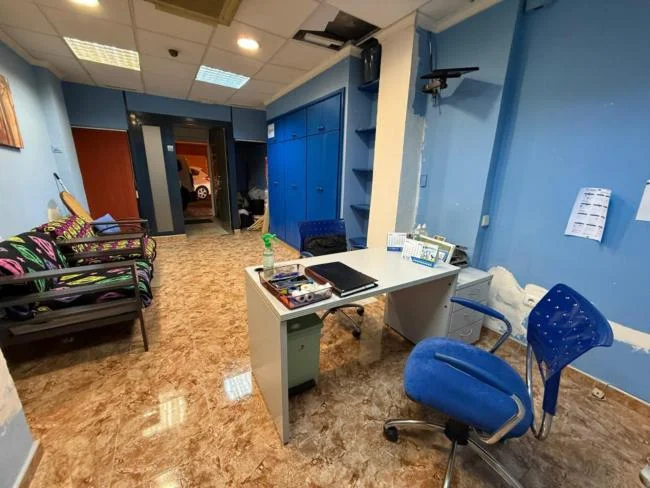 Benicalap commercial unit, 35 m², air conditioning