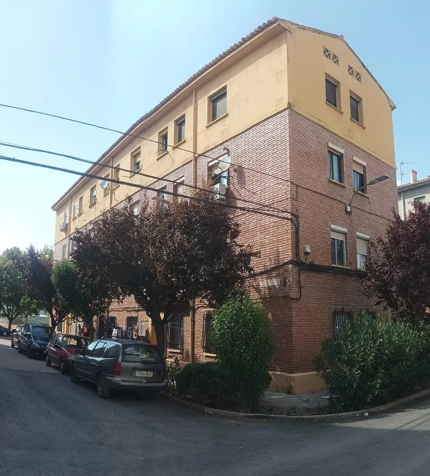 Piso reformable en San Antonio