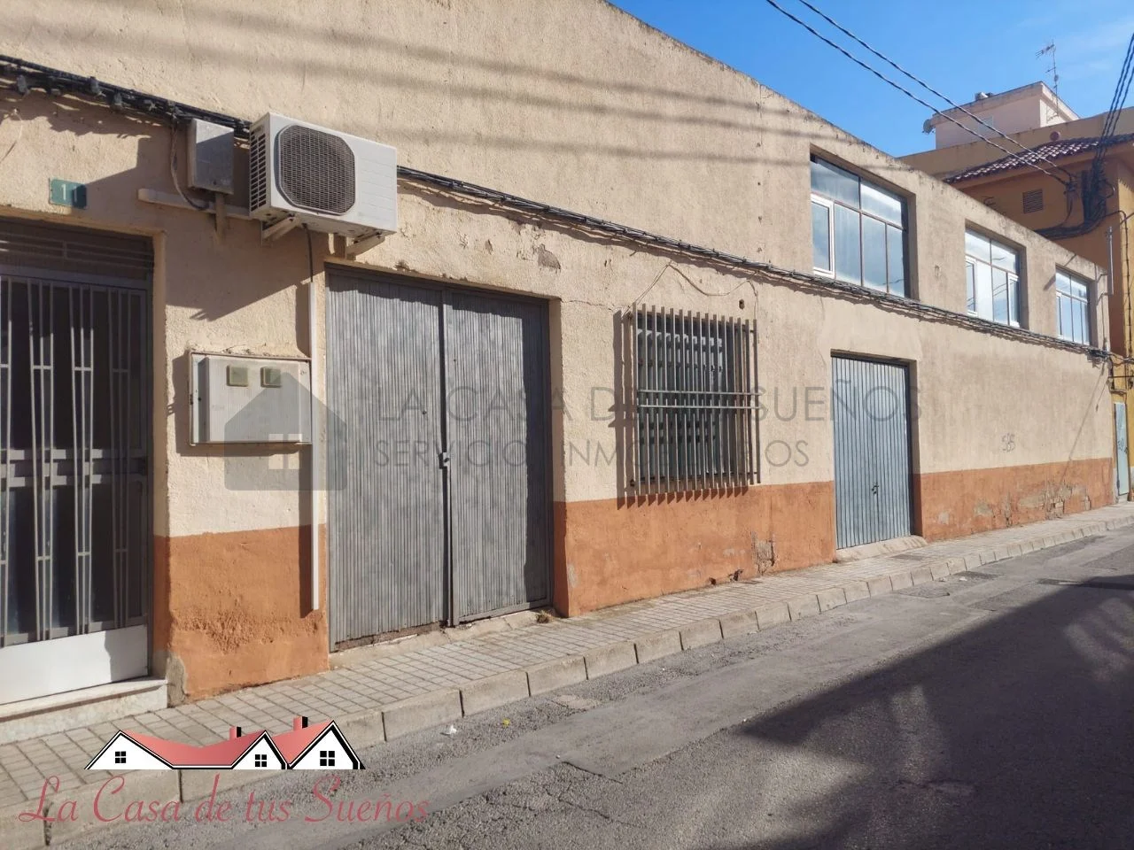 Edificio para reformar en Sax, 280 m²