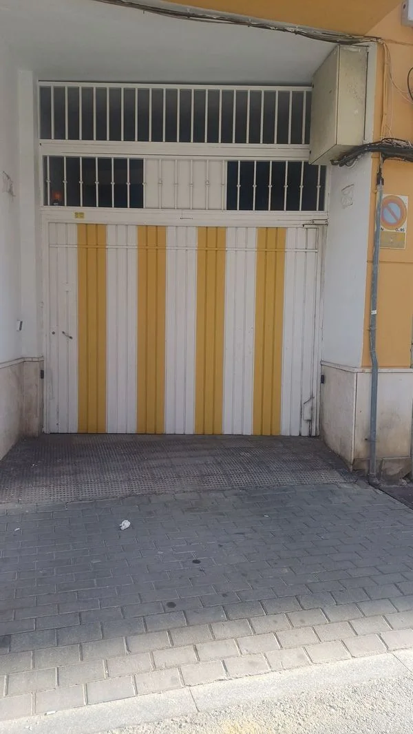 15 m² garage space in Zafra
