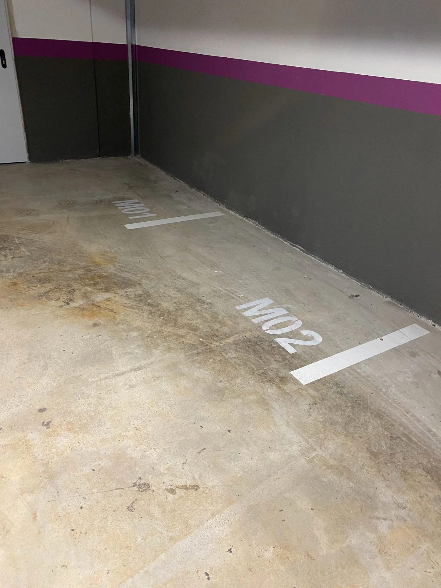 Plazas de moto numeradas en Pep Ventura