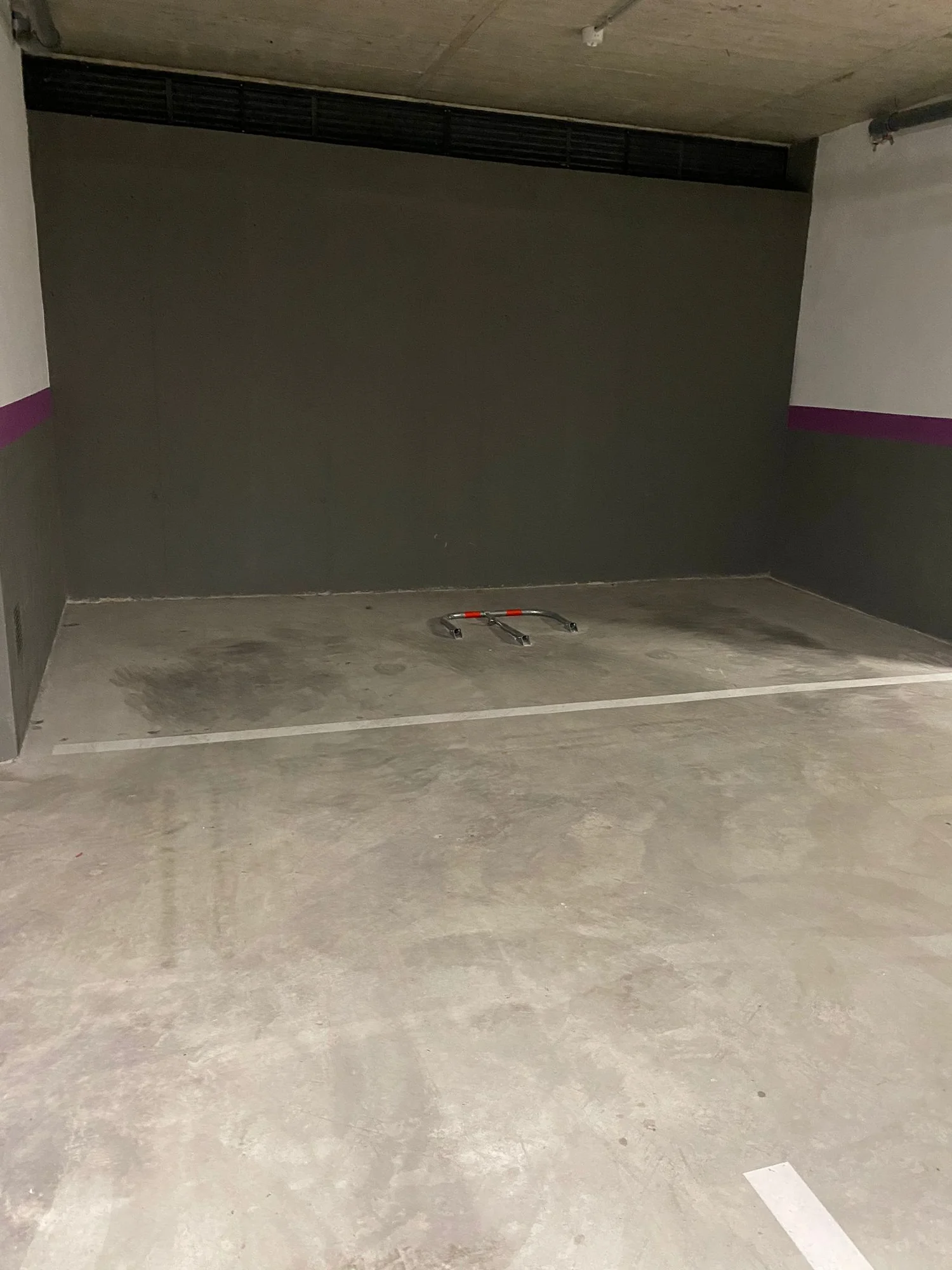 Motorcycle parking space in Pep Ventura