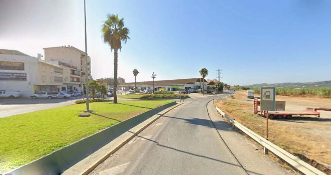 1,200 m² industrial nave in Vélez-Málaga