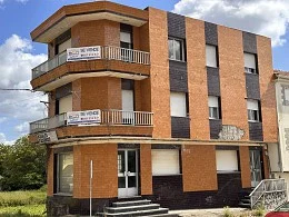 Edificio para reformar en Outes, 4 dormitorios