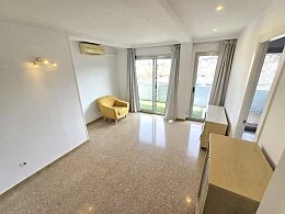 Piso de dos dormitorios en Turó de la Peira
