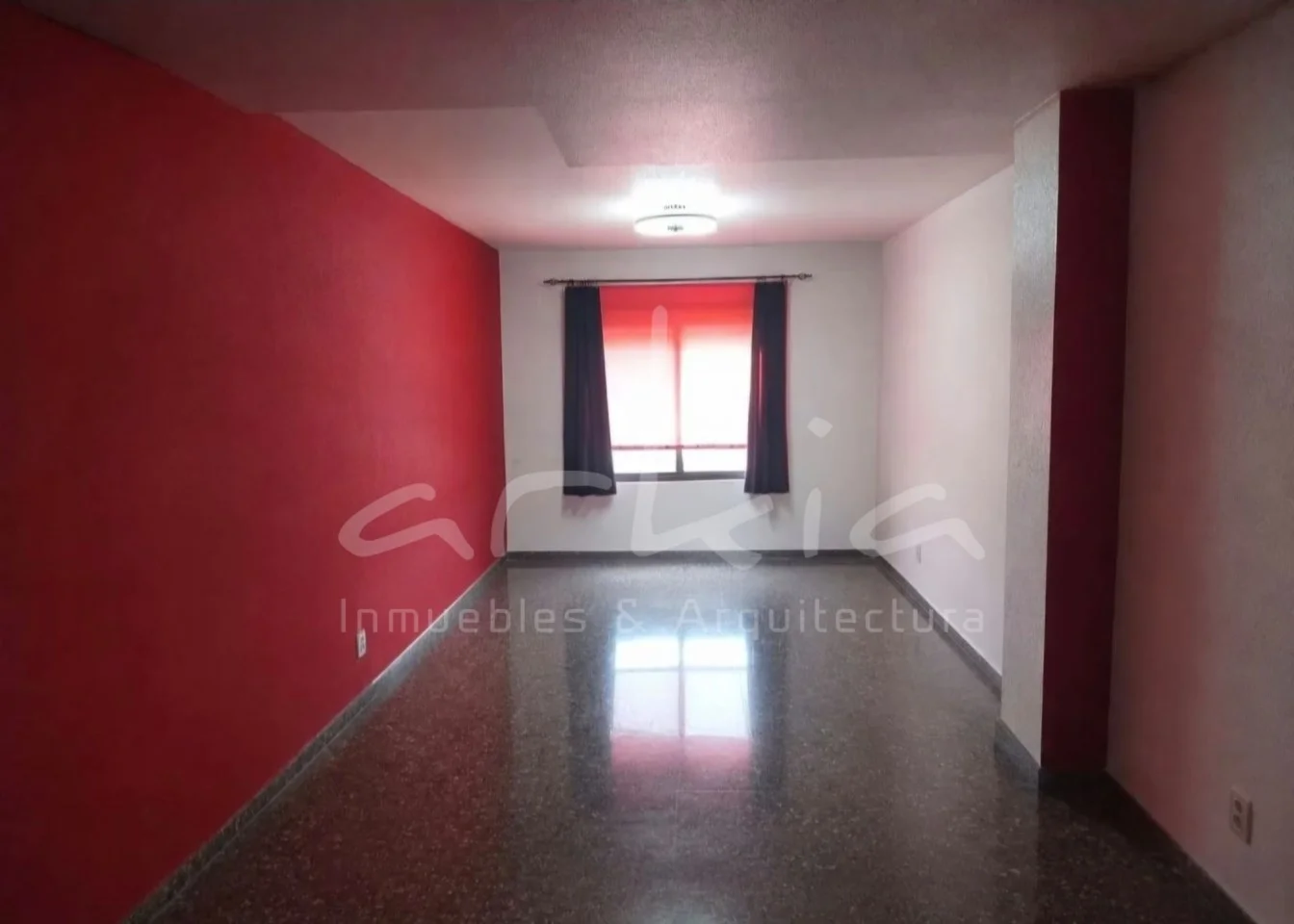 Piso en buen estado, 3 dormitorios
