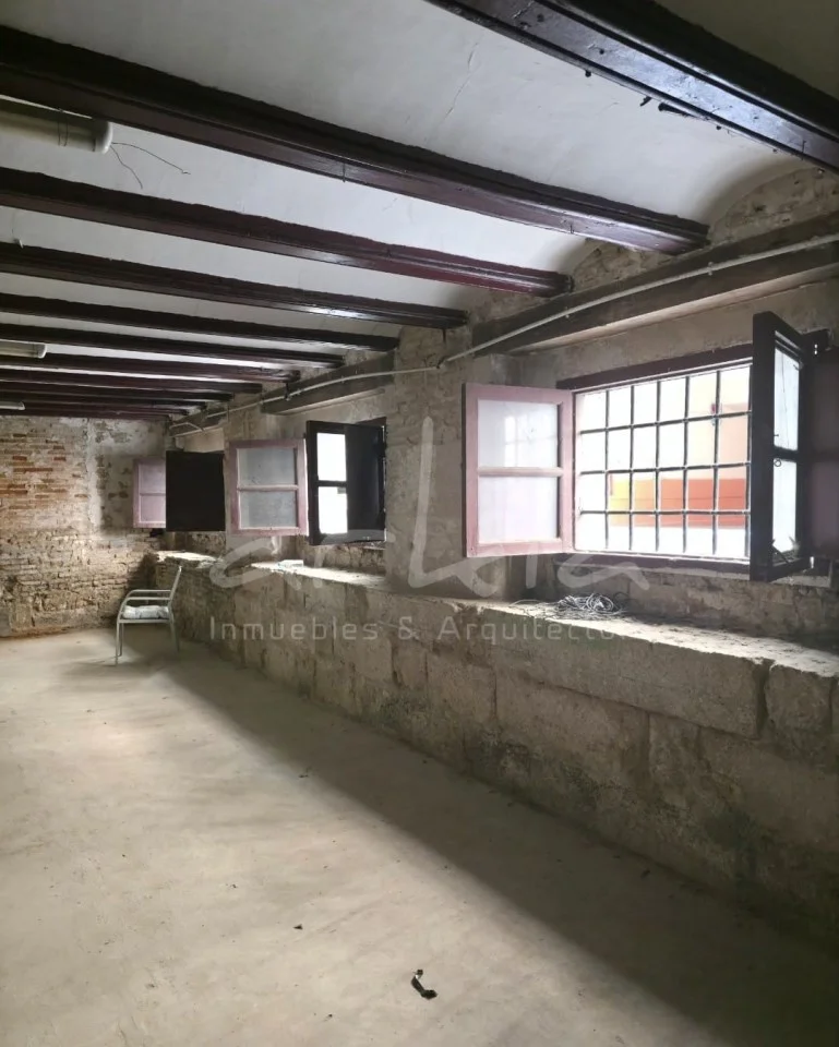 Central Valencia commercial unit, 193 m²