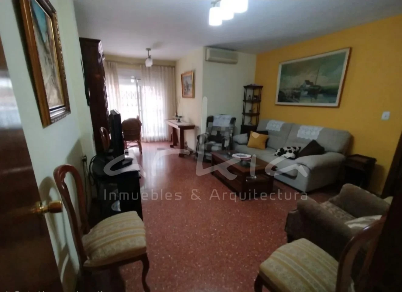 El Grau flat, 3 bedrooms, balcony