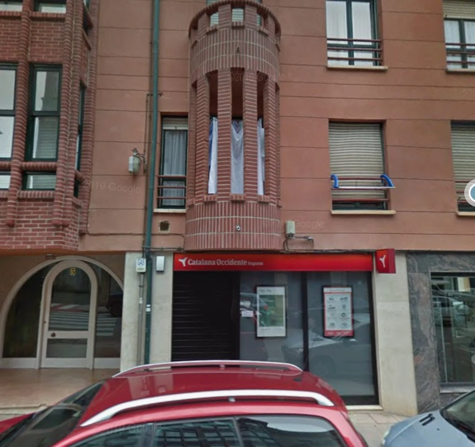 Local comercial céntrico en Cabezón, 87 m²