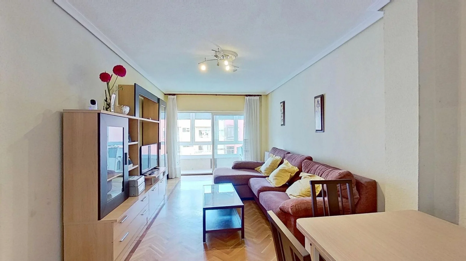 Central Suances flat, three bedrooms