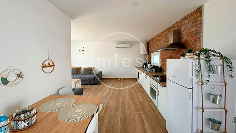 Modern Turís chalet with private pool