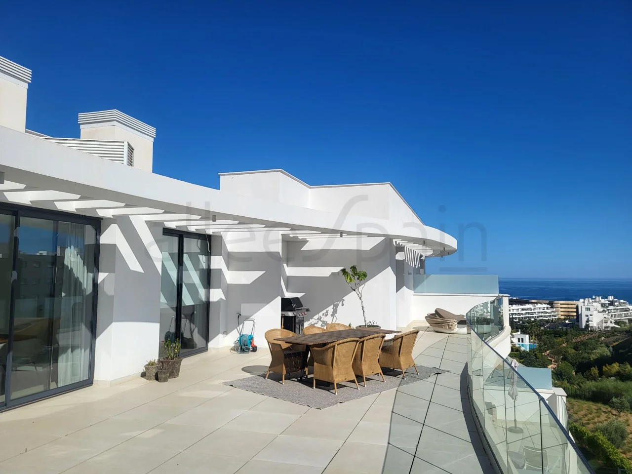 New Fuengirola penthouse, 3 bedrooms