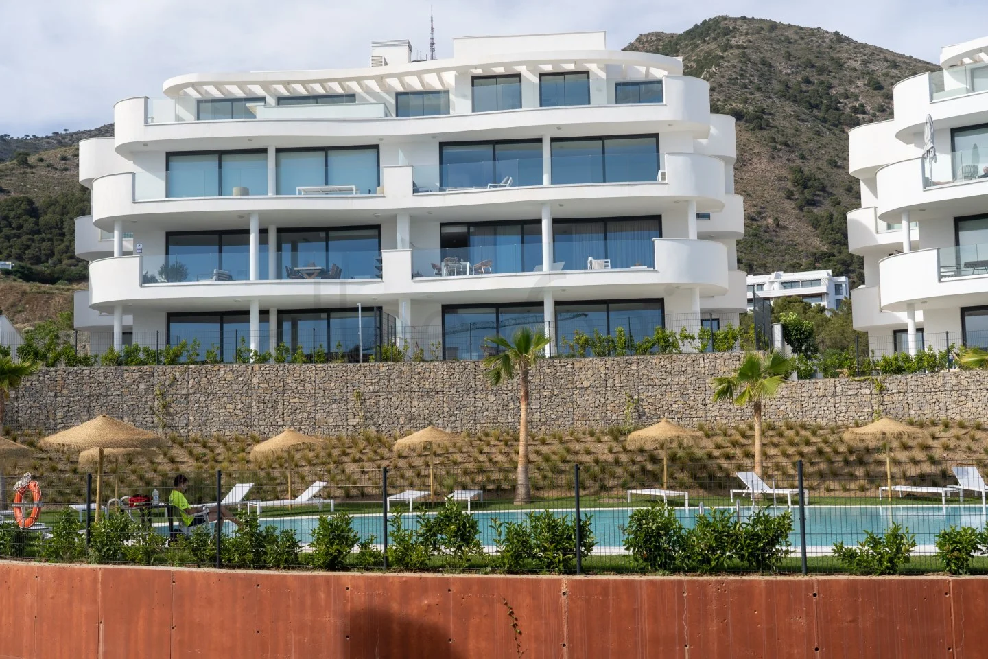 New two-bedroom apartment in Higuerón