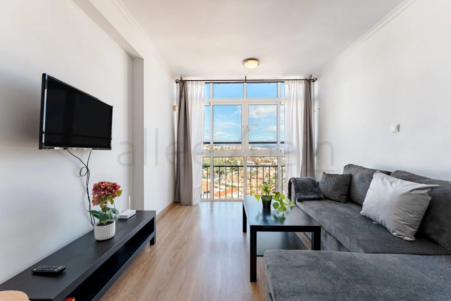 Apartamento de 66 m² y dos dormitorios en Solymar