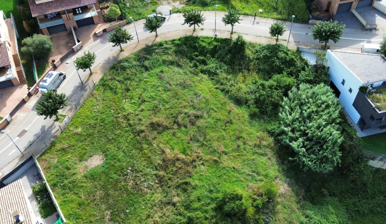 Terreno residencial de 364 m² con vistas