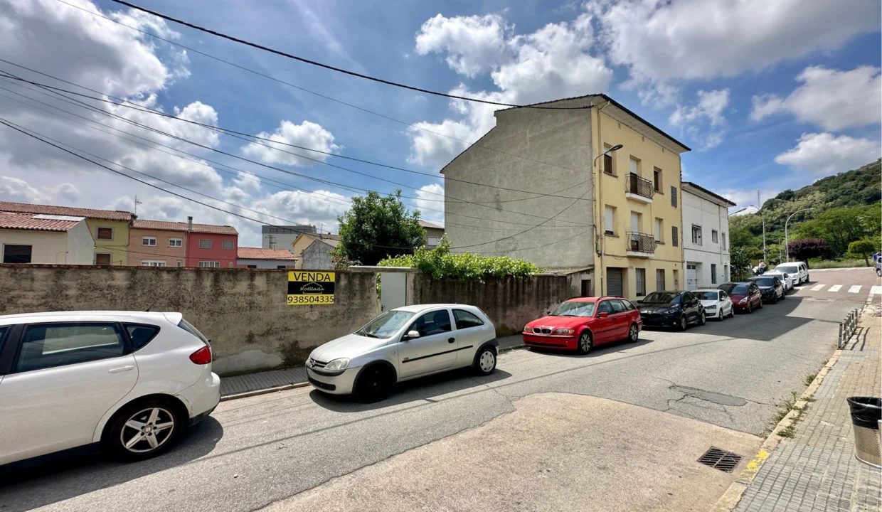 Solar urbano en Sant Hipòlit, 215 m²