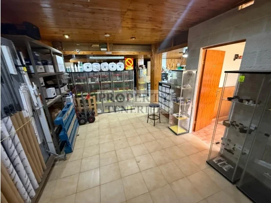Local comercial en San Isidro, 115 m²
