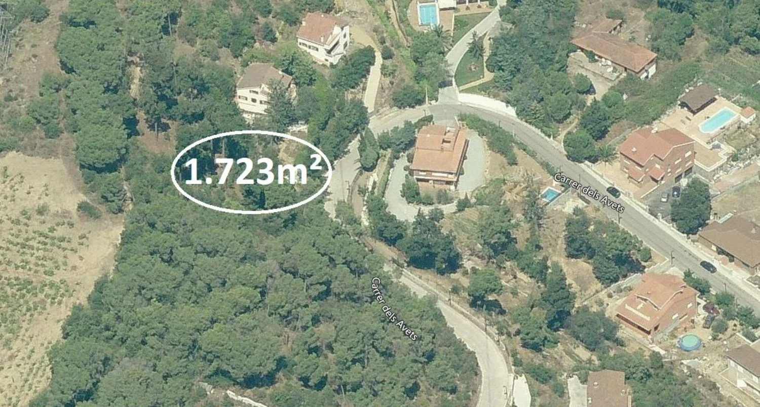 Terreno urbano en Mas Llombard, 2050 m²
