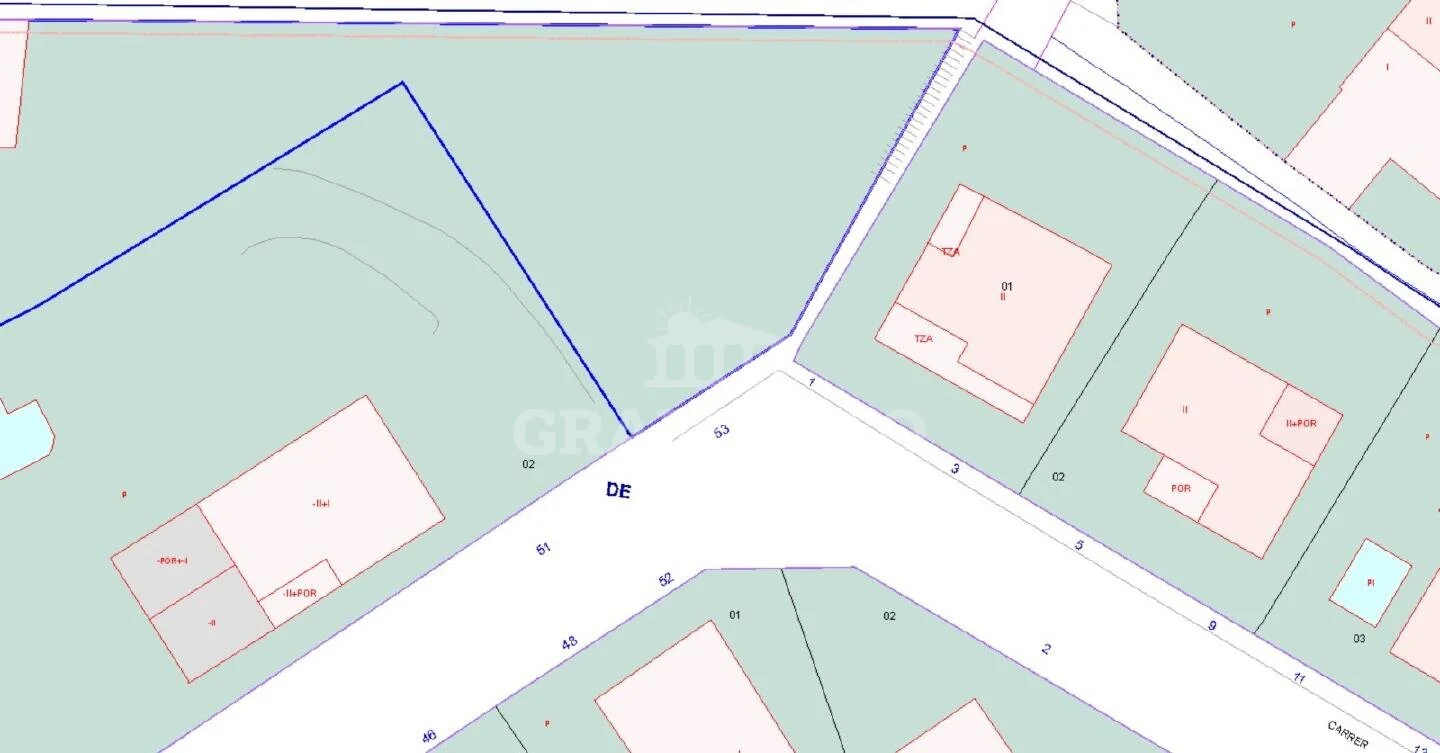 Terreno urbano céntrico para dos viviendas
