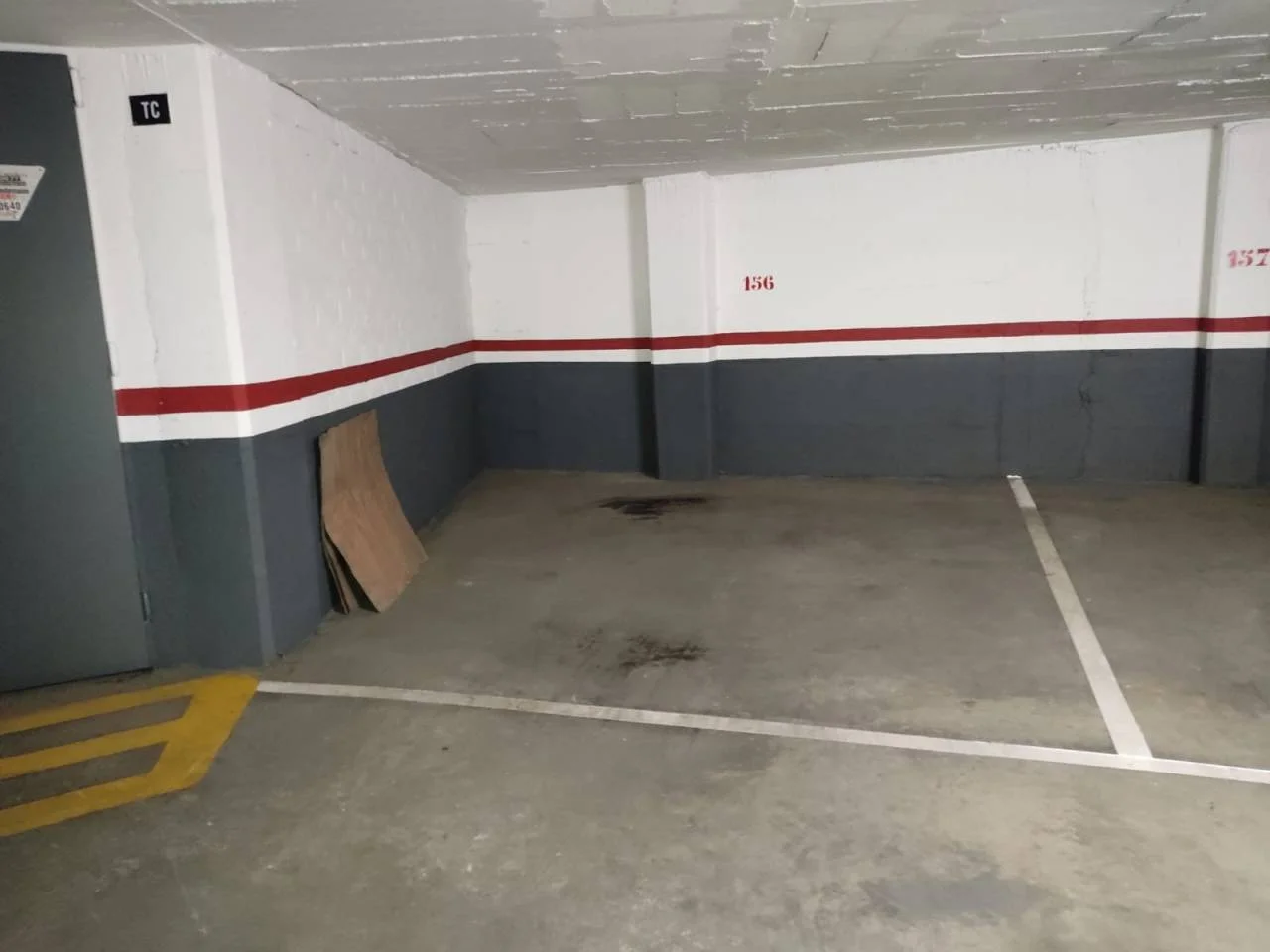Aparcamiento en Migdia Casernes de 18 m²
