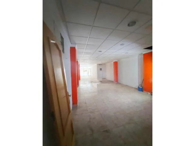 Renovation commercial unit in Guadix