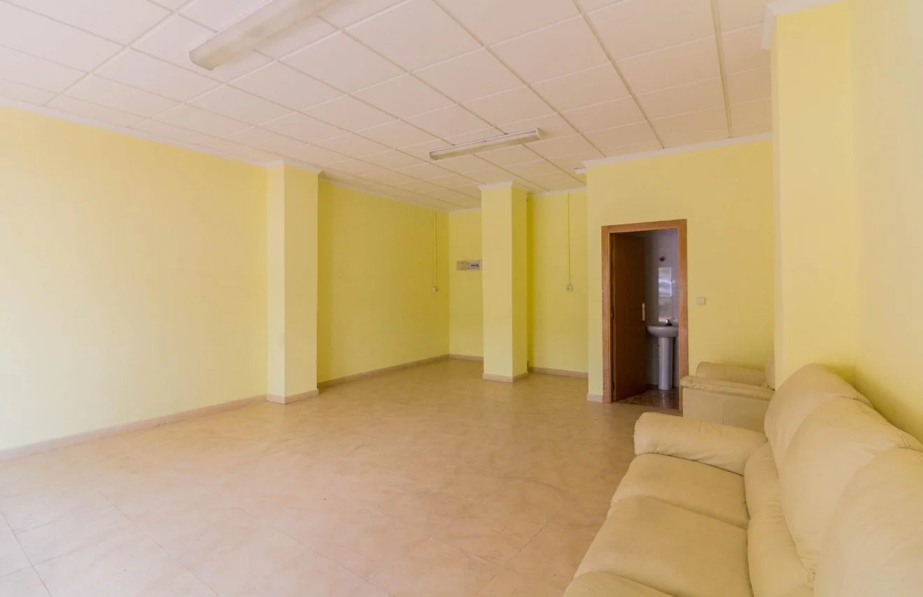 Local comercial a pie de calle, 55 m²