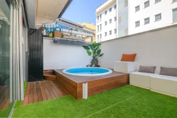 Seminueva Vilamarina flat with private pool