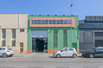 Industrial warehouse in Viladecans, 454 m²