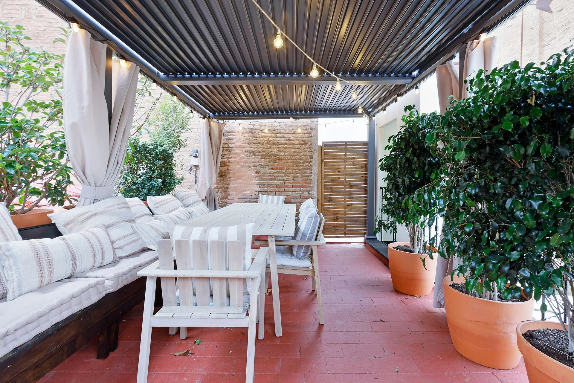 Piso restaurado en Les Corts, 3 habitaciones