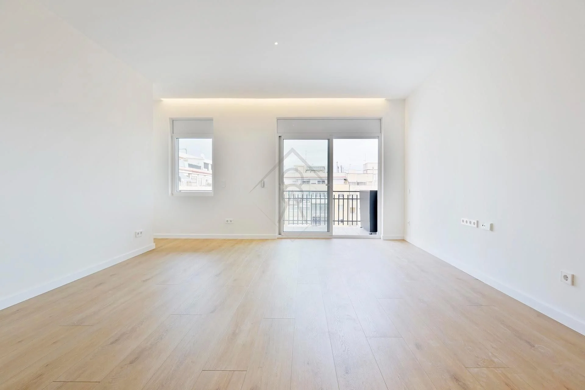 Piso reformado en Barcelona, 3 habitaciones