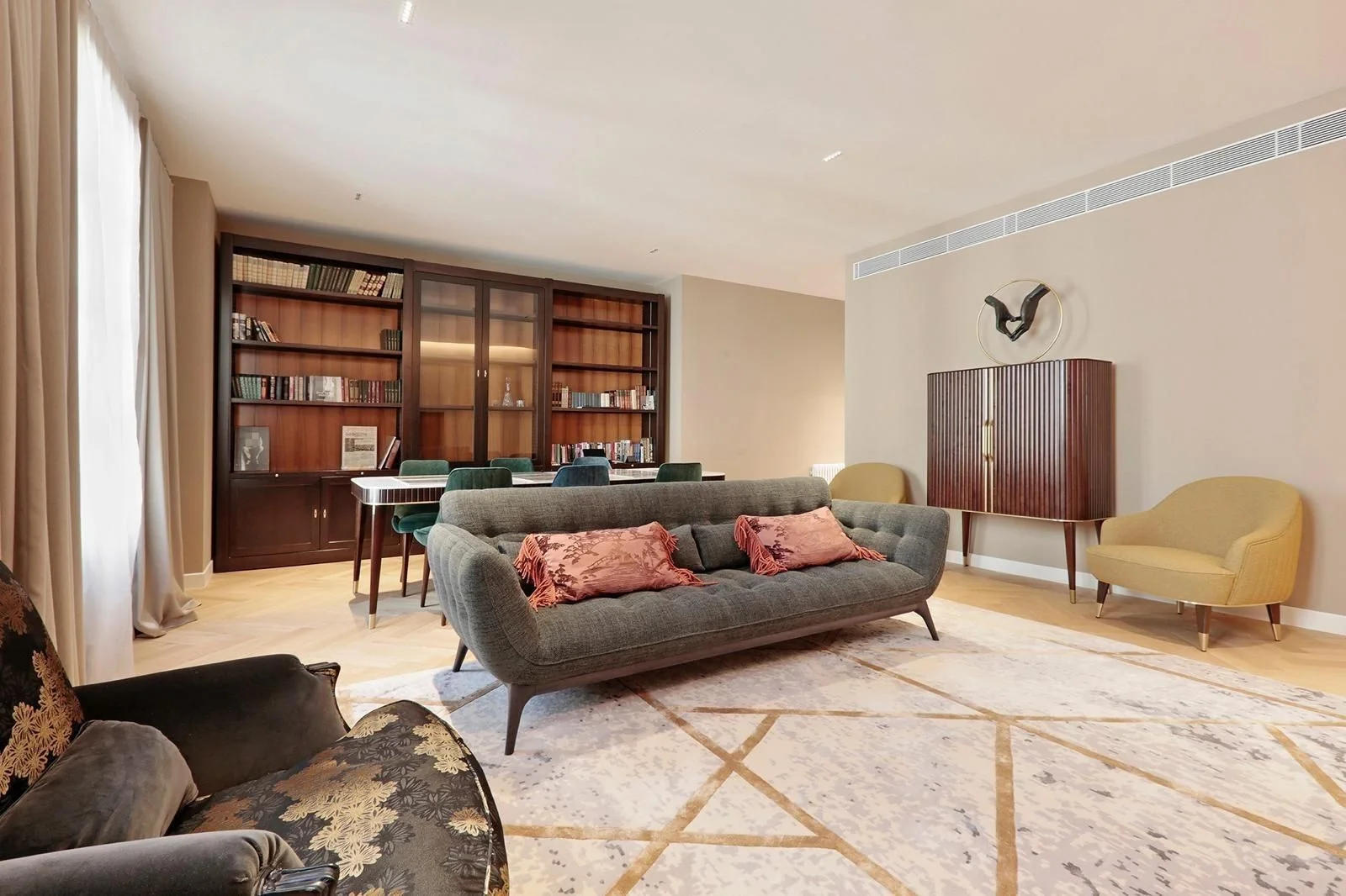 Apartamento nuevo en Eixample, cuatro habitaciones